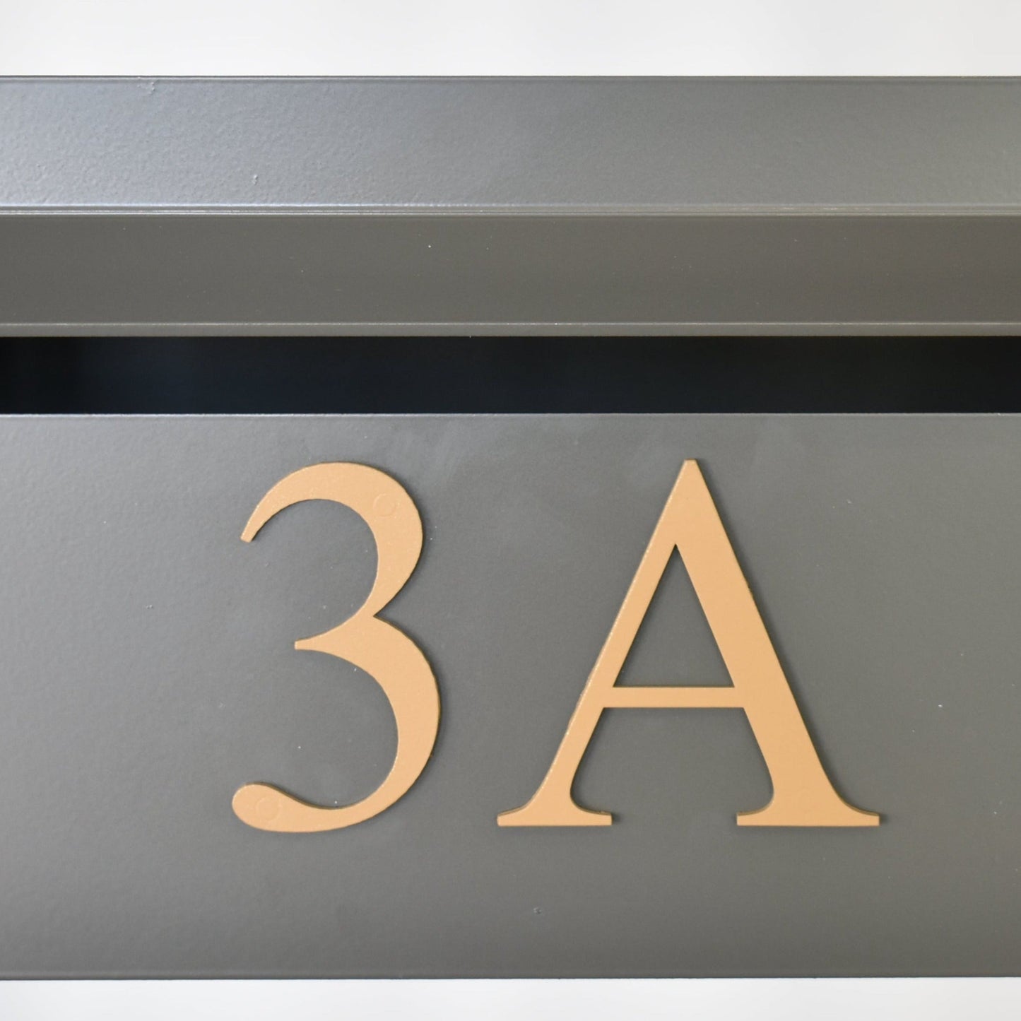 Heatlie Letterboxes Bolt On Gold Number 3A