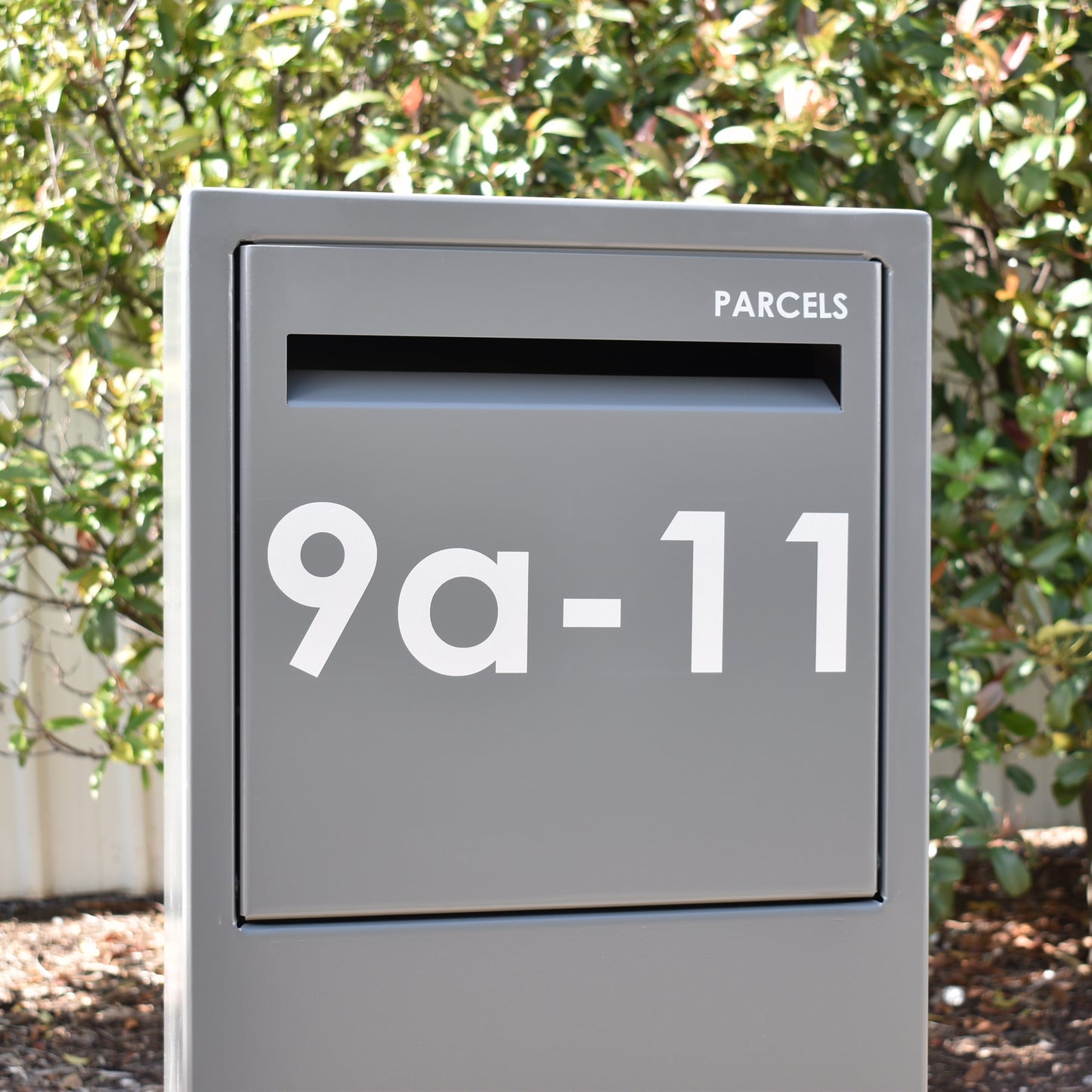 parcel box woodland grey silver vinyl numbers