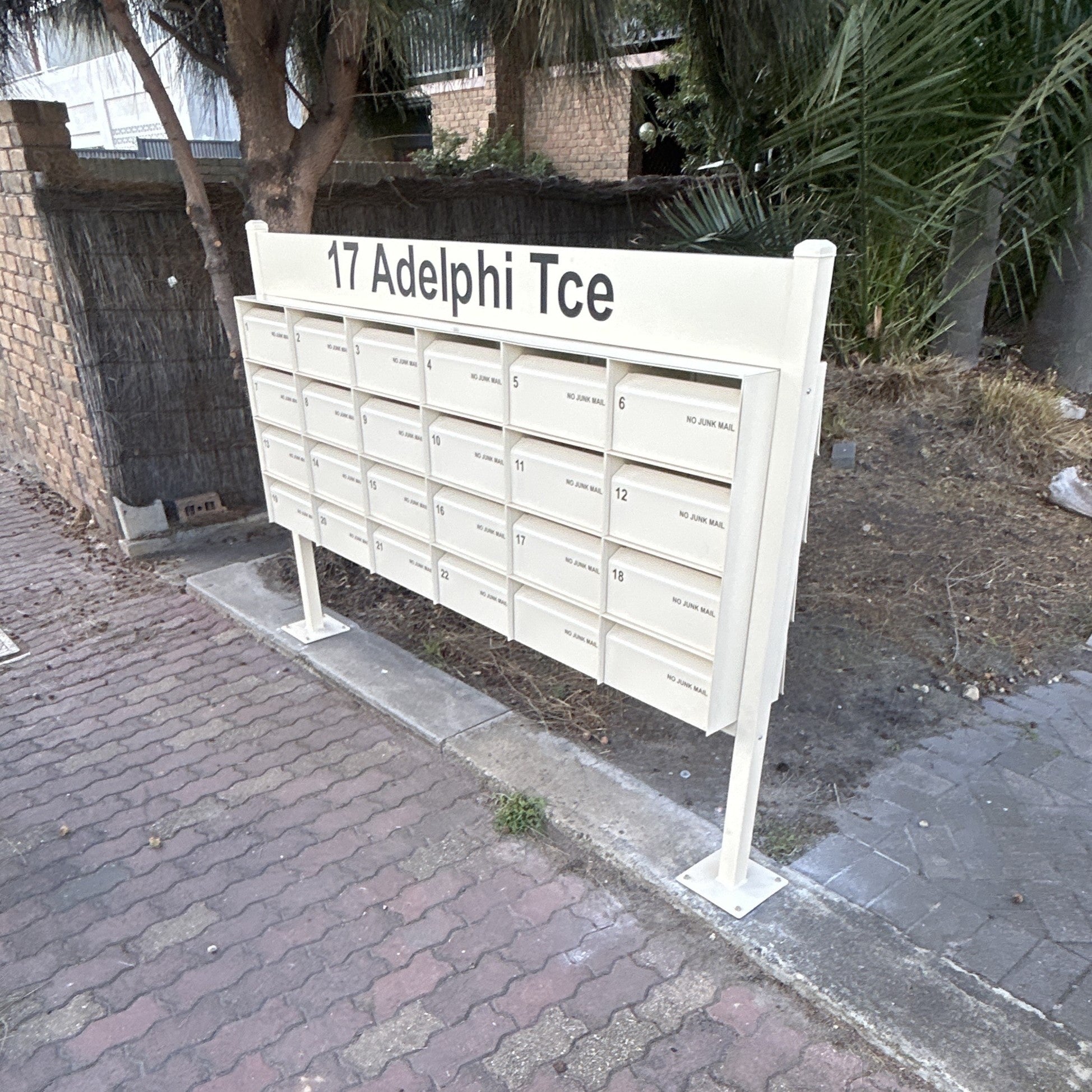 Multibank Signage Plate
