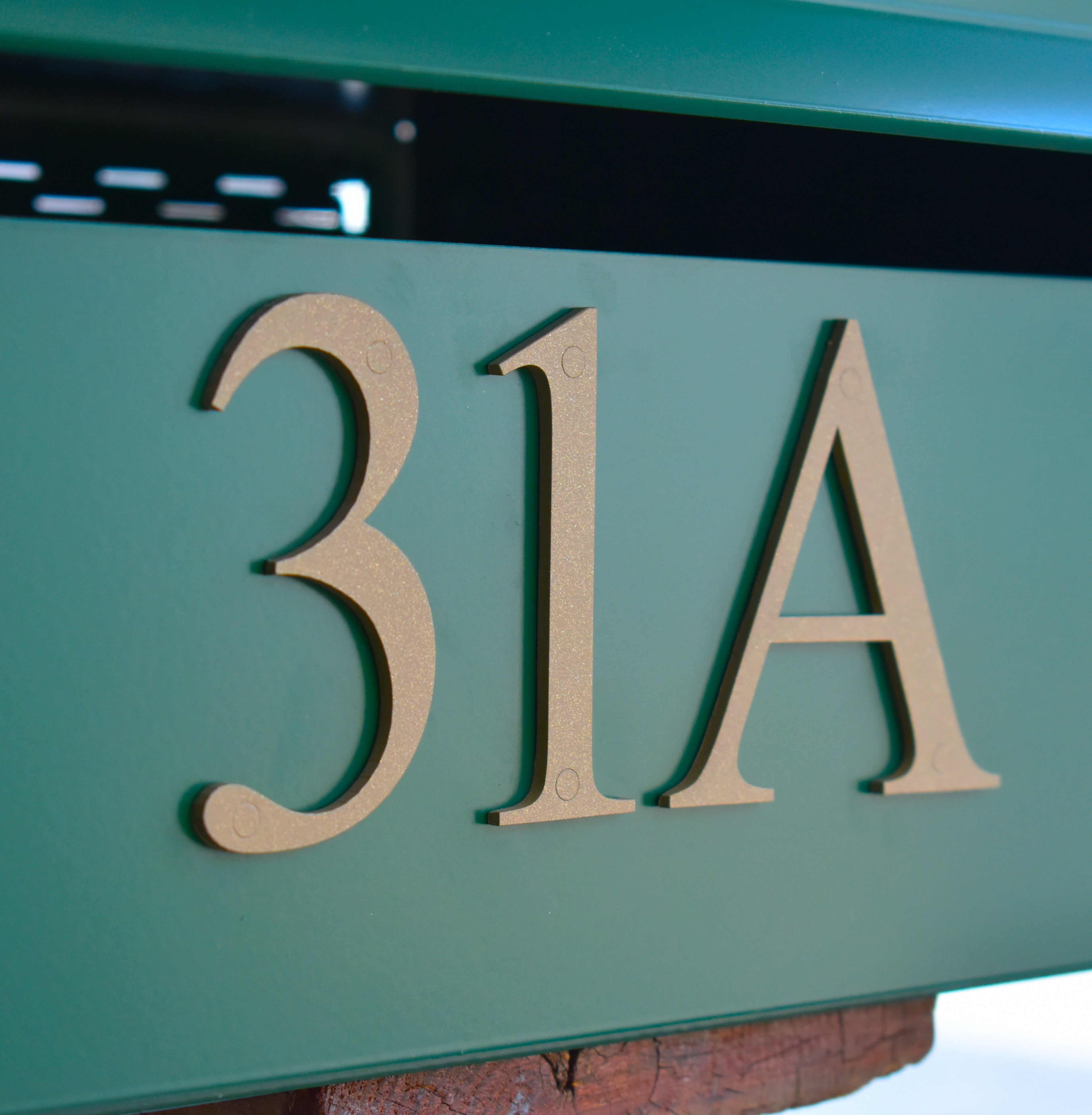 Heatlie Letterboxes Bolt On Gold Number 31A