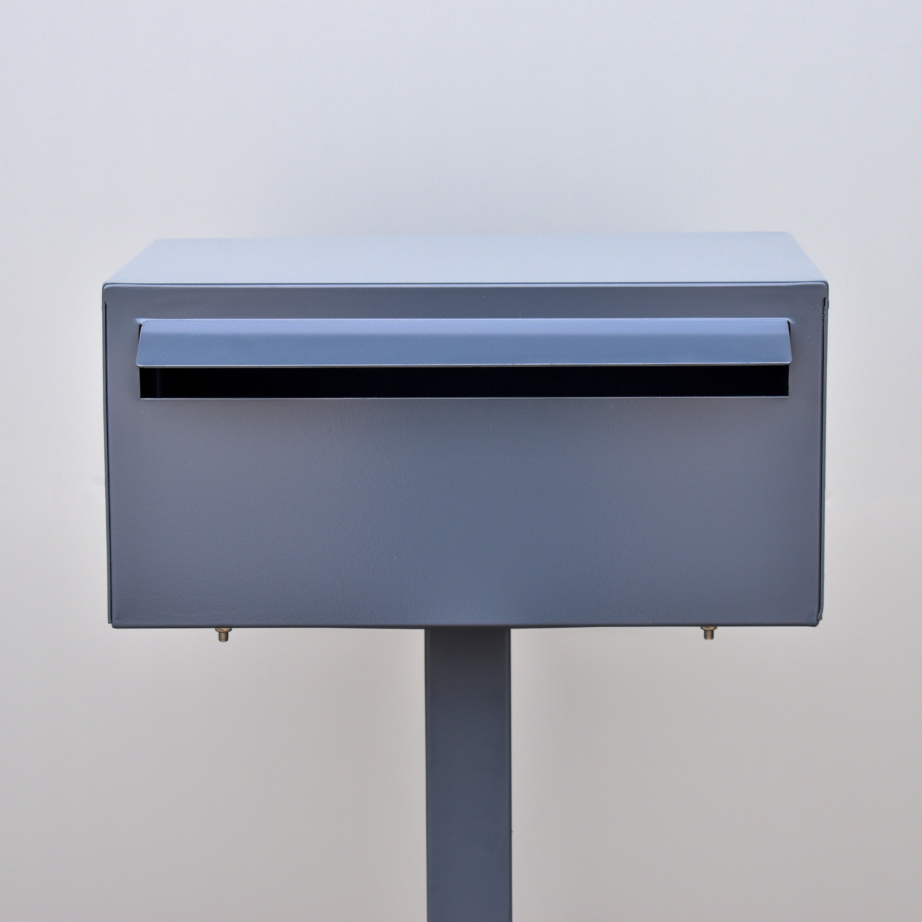 ultimo freestanding letterbox ironstone no numbers