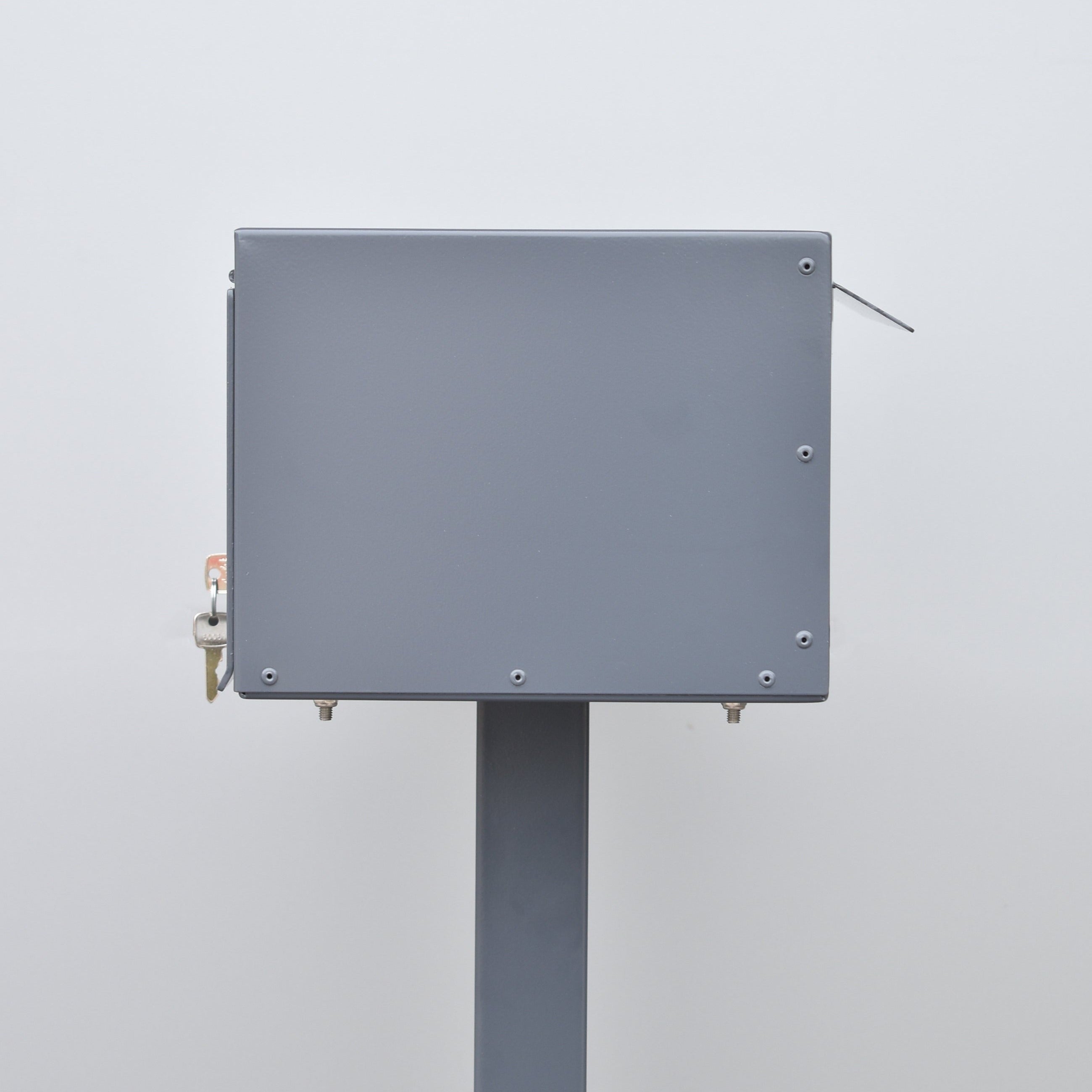 ultimo freestanding letterbox ironstone no numbers